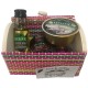 Baúl con mermelada pate y aceite