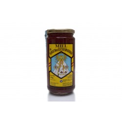 Miel extraída de las flores del castaño. Tarro grande 1 kg