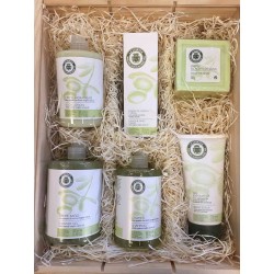 Gran estuche con cosméticos para empresa