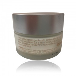 Crema nutritiva y antiarrugas para el rostro