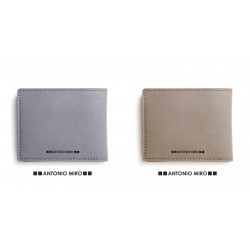 Cartera Gris acabada en Piel