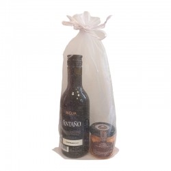 Vino rioja cosecha con paté de salmón para detalle