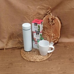 Lote de productos para tomar infusiones en cualquier lugar.