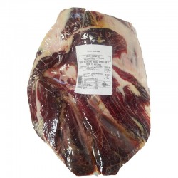 Paleta ibérica envasada al vacio deshuesada y pulida
